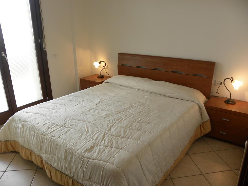 אלבה אדריאטיקה Alba D'Abruzzo Bed And Breakfast מראה חיצוני תמונה
