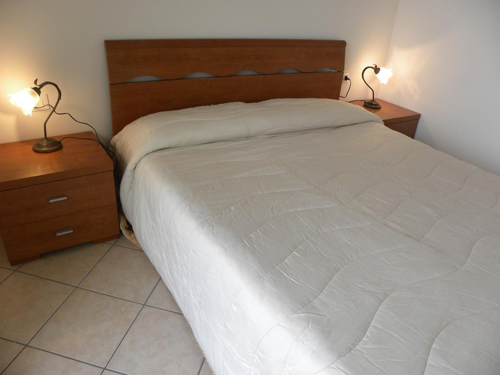 אלבה אדריאטיקה Alba D'Abruzzo Bed And Breakfast מראה חיצוני תמונה